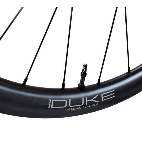 DUKE World Runner 35 SLR2 -levy (Carbon-650B) - alkaen 1280 g